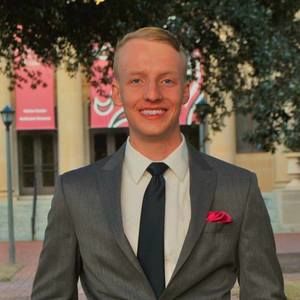 Meet your Posher, Adam